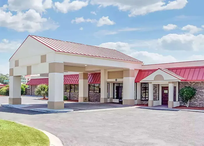 Ramada By Wyndham Santee I-95