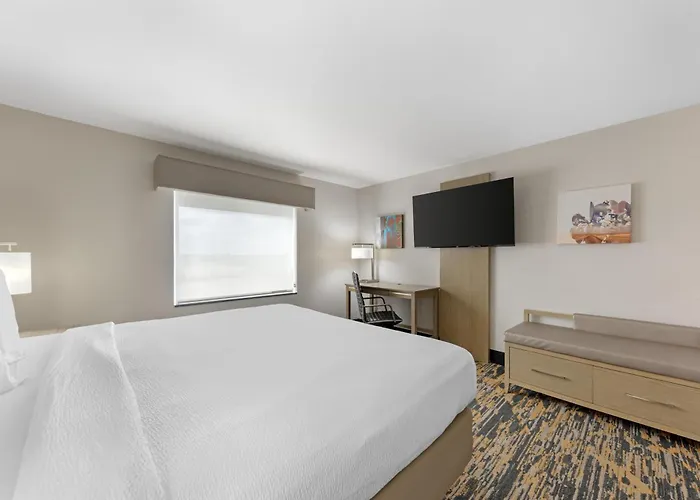 Best Western Plus Killeen - Fort Hood Hotel & Suites