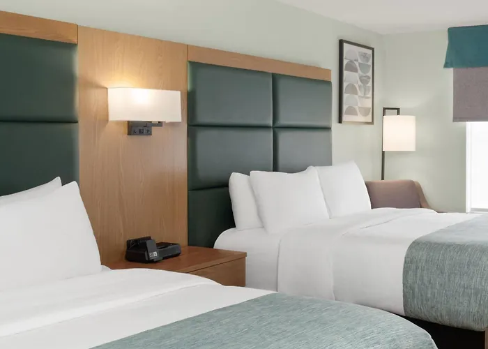 Wingate Suites By Wyndham Mansfield Ontario