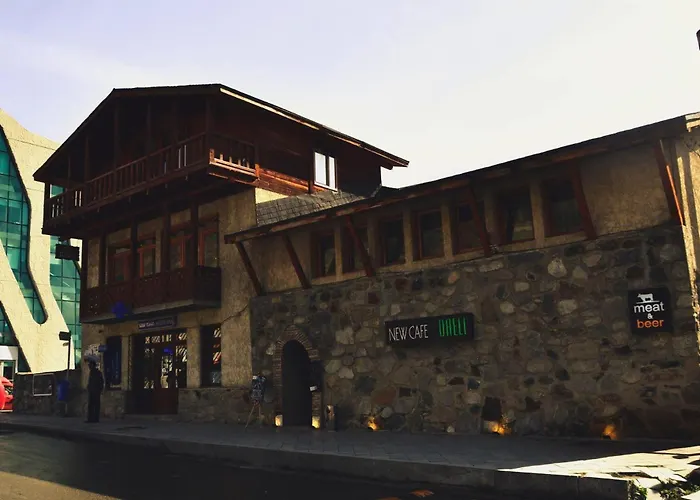 Daeli Hotel