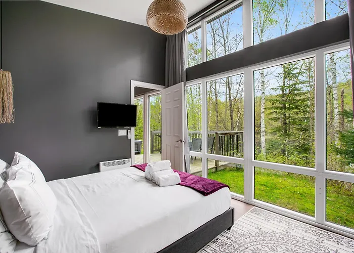 Bel Air Tremblant Hotel - Domes & Chalets