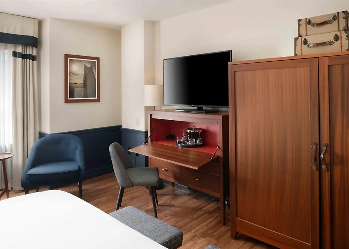 Portland Harbor Hotel
