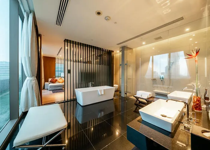 Amara Bangkok Hotel