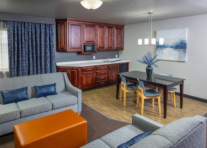 Hotel J Green Bay