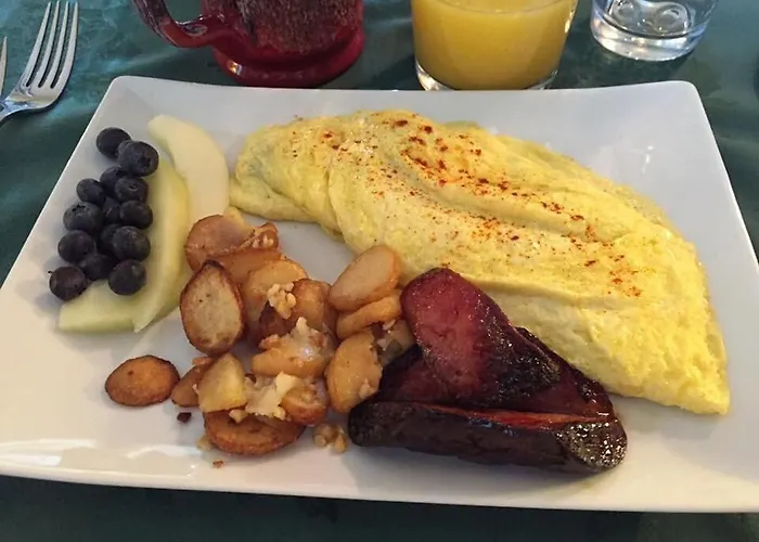 Bourbon Manor Bed & Breakfast Inn