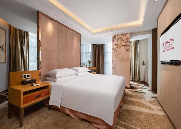 Ramada Plaza By Wyndham Fuzhou South