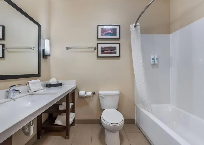 Comfort Inn & Suites Vernal - National Monument Area