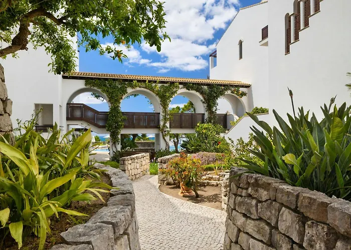Pine Cliffs Ocean Suites, A Luxury Collection Resort & Spa, Algarve