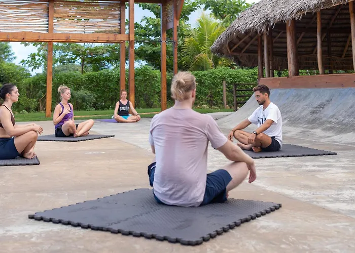 El Encuentro Surf Lodge