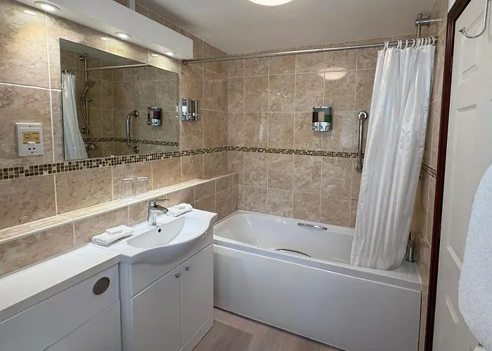 Stow Lodge Hotel