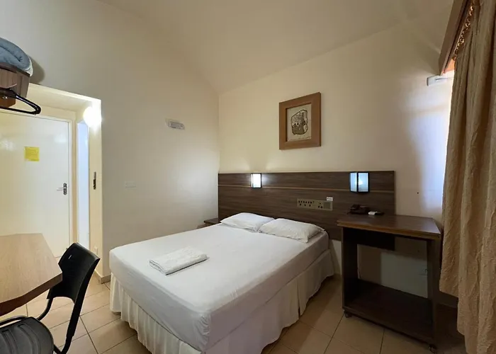 Kanoa Hotel