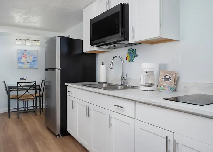 Sabal Palms Inn
