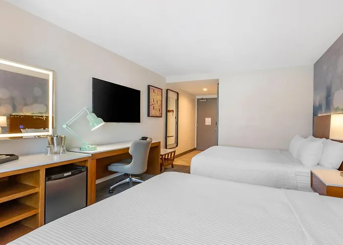 Cambria Hotel Lax