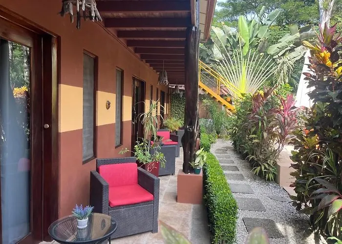 Samara Palm Lodge
