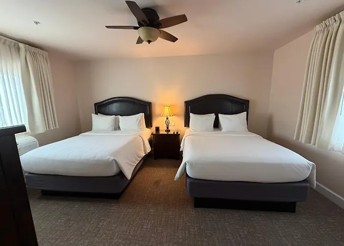 Resort At Eagle Point Golf Club Lodging