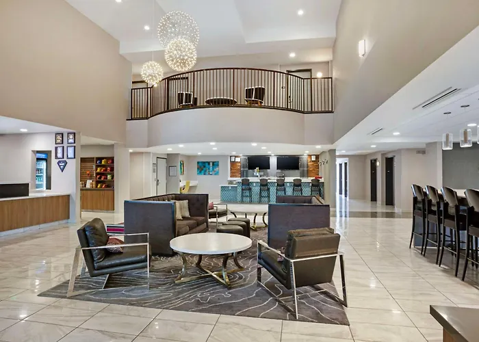 Best Western Plus Coalinga Inn