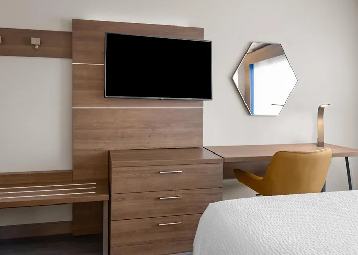 Holiday Inn Express & Suites Mt Sterling North By Ihg