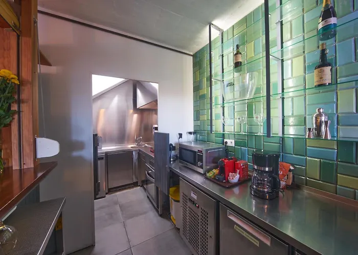 Bridge It - Suites & Views