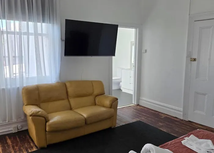 Finley Country Club Hotel Motel