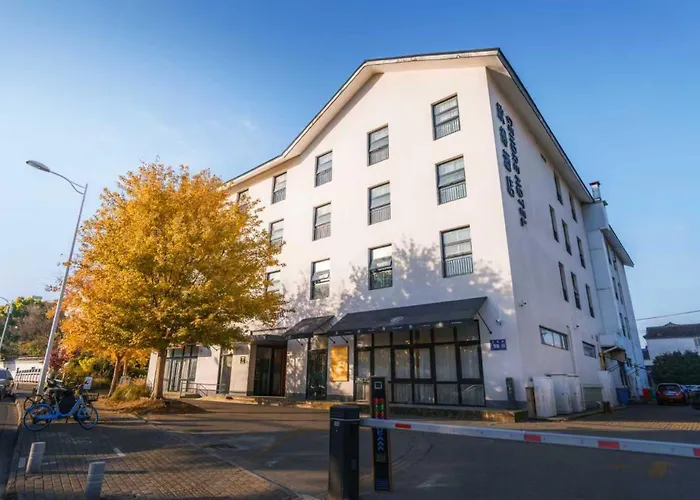 Cendre Hotel