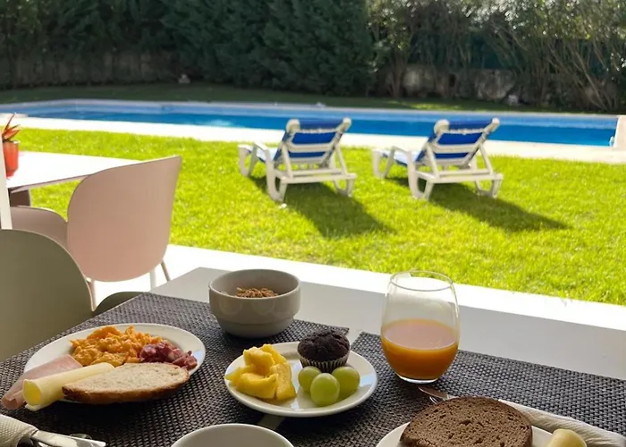 Hilltop Oasis Lisboa Oeiras