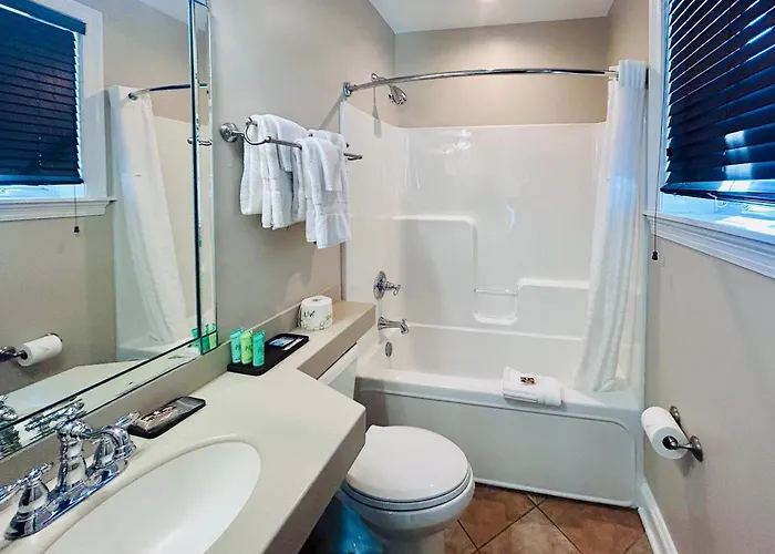 The Port Inn - Port St Joe, An Ascend Collection Hotel