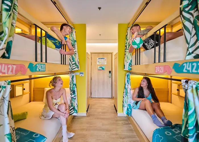 Lub D Koh Samui Chaweng Beach - Beachfront & Vibrant Social Vibe