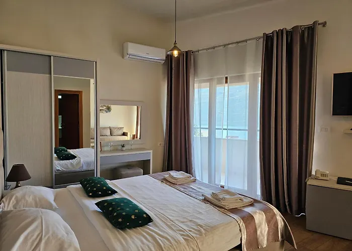 Hotel Olimpija Plus