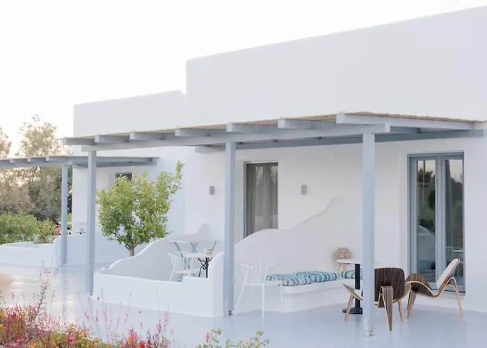 Crystal Mare Suites