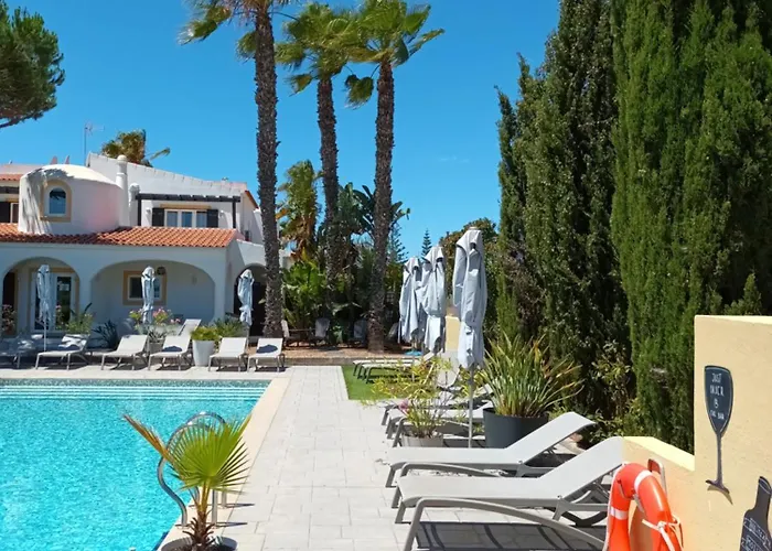 Casa Bela Moura, Boutique Hotel & Wine