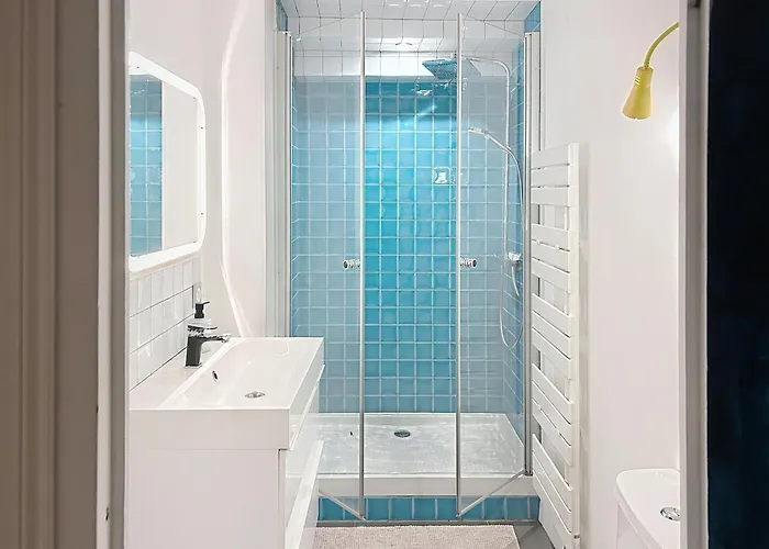 Appartement spacieux avec une vue sur Tours ( 38m²) -Gite de Bellevue