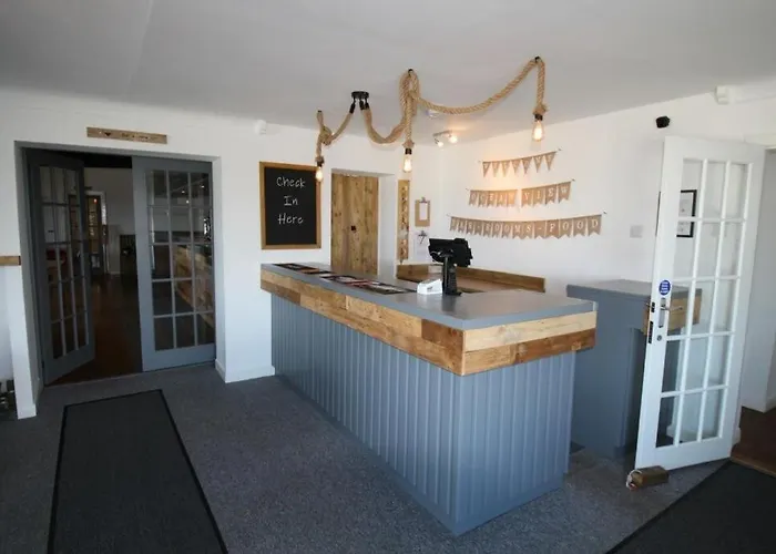 Ocean View Bar & Rooms