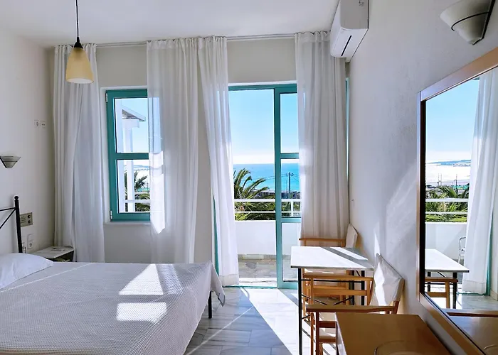 Hotel Plakures