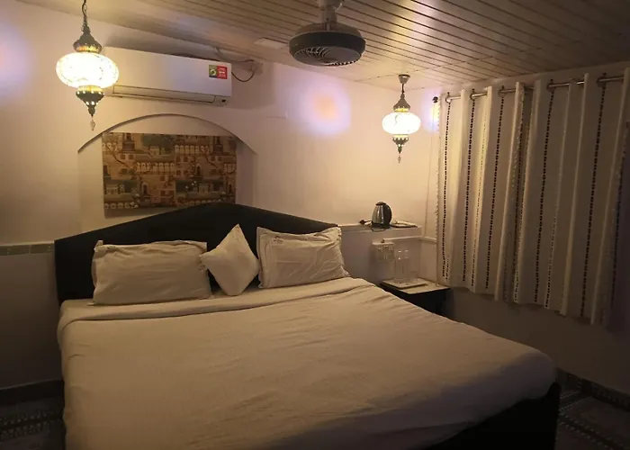 Flora Ecostay Resort And Spa Lonavala