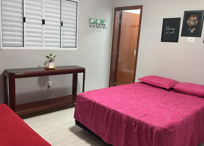 Casa com piscina climatizada em Itanhaém!