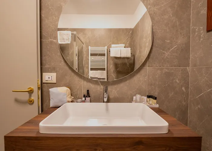 Porta Altinia Suites