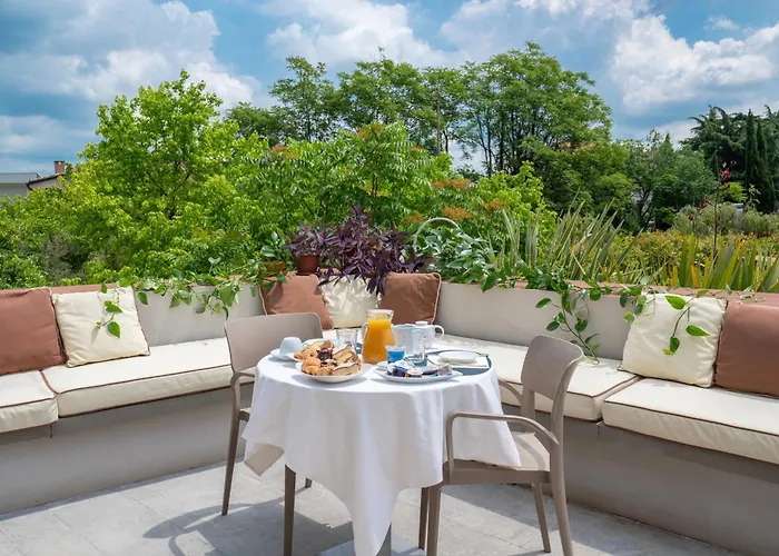 Porta Altinia Suites