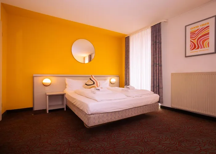 Hessenland Hotel Kassel Innenstadt by Stay Awesome