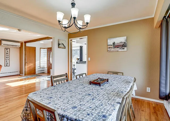 Secluded Albany Escape, Pet Friendly W/ Fee