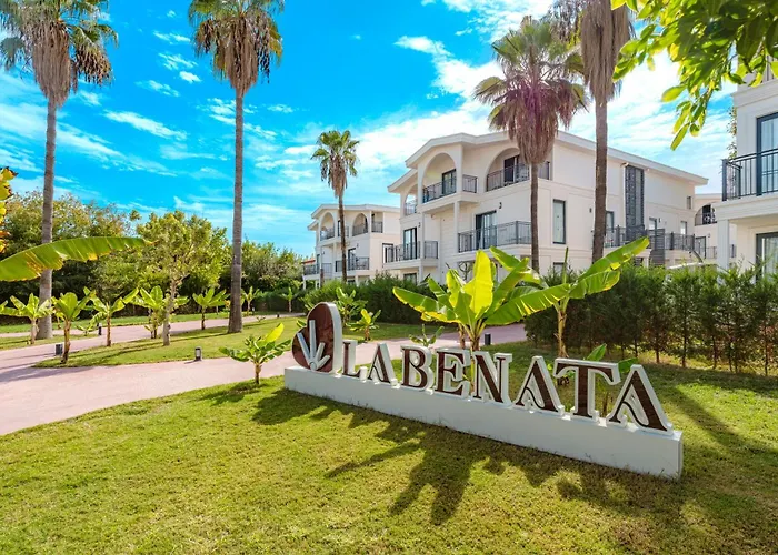 La Benata Beach Hotel