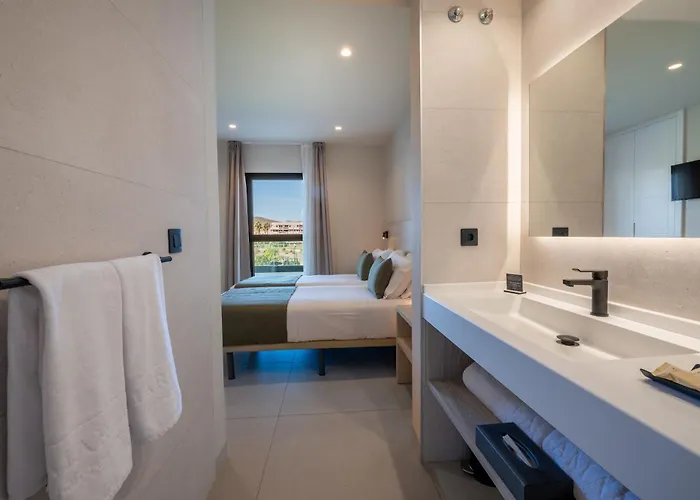 Amarilla Golf Residences