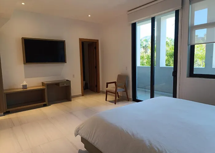 Aventuras Hotel