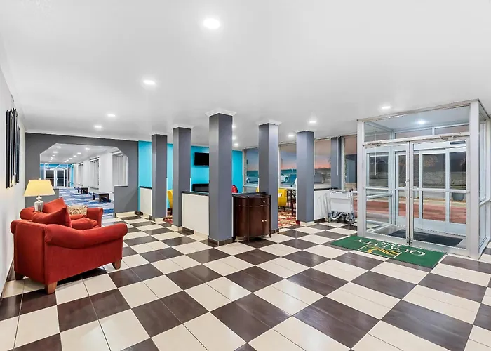 Suburban Studios Fort Dodge