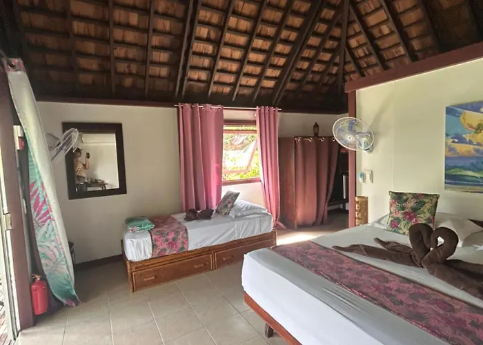 Pension Hibiscus Taha'A