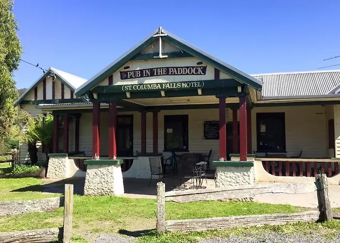 Pub In The Paddock