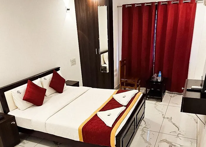 Saadhana Comforts Lodge