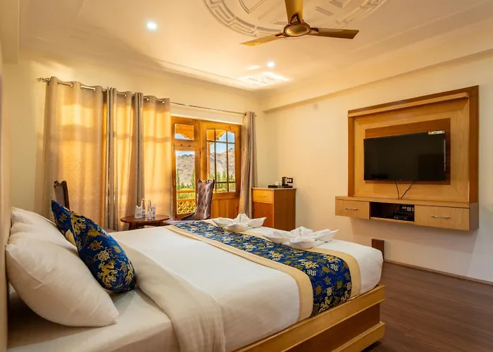The Nangsay Hotel