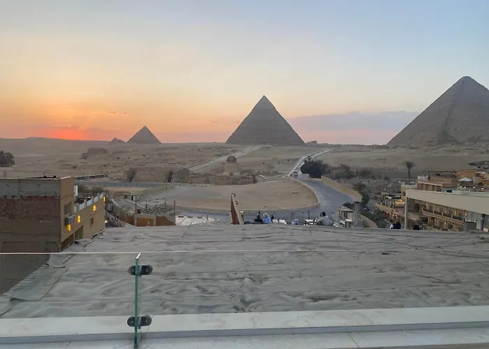 Rehana Pyramids Hotel