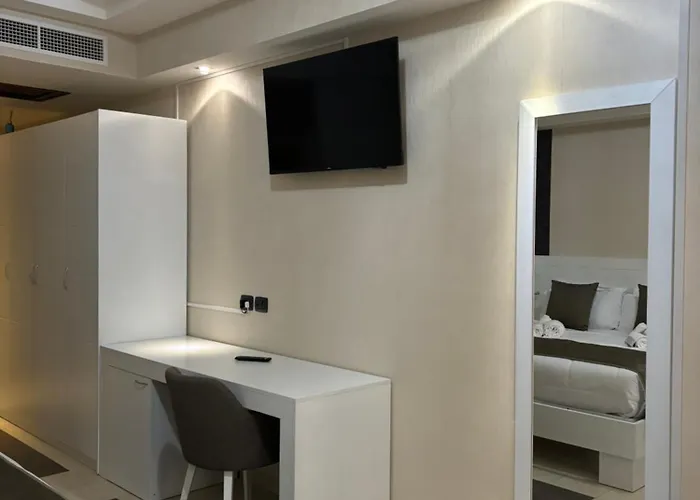 Hotel Donna Crescenza