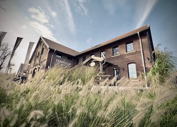 Hotel The Farmhouse No 50 - Kostenfreies Parken! - Cafe & Eventrooms